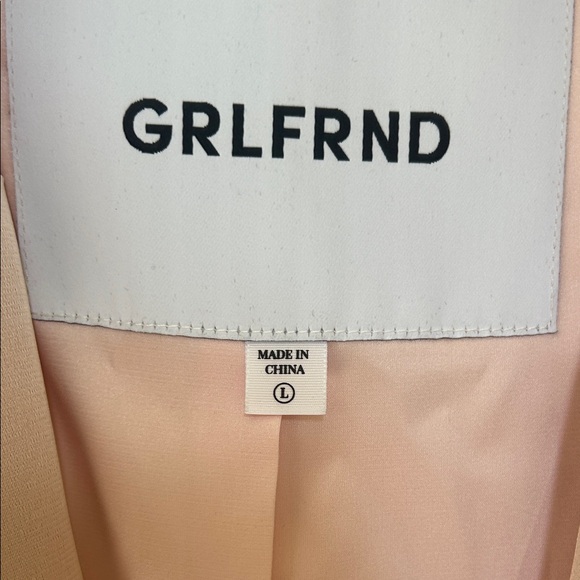 GRLFRND Blush Pink Blazer - Picture 5 of 8